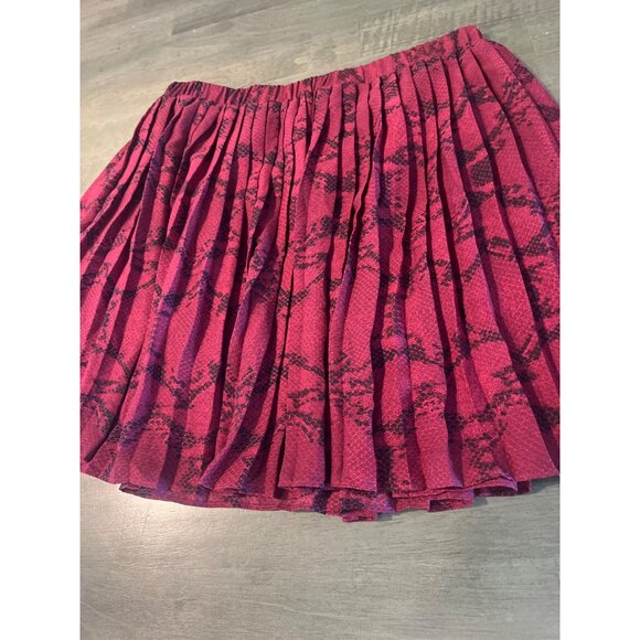 Banana Republic Pleated Snake Print Skirt M Red & Black Polyester Blend Womens - Picture 5 of 7